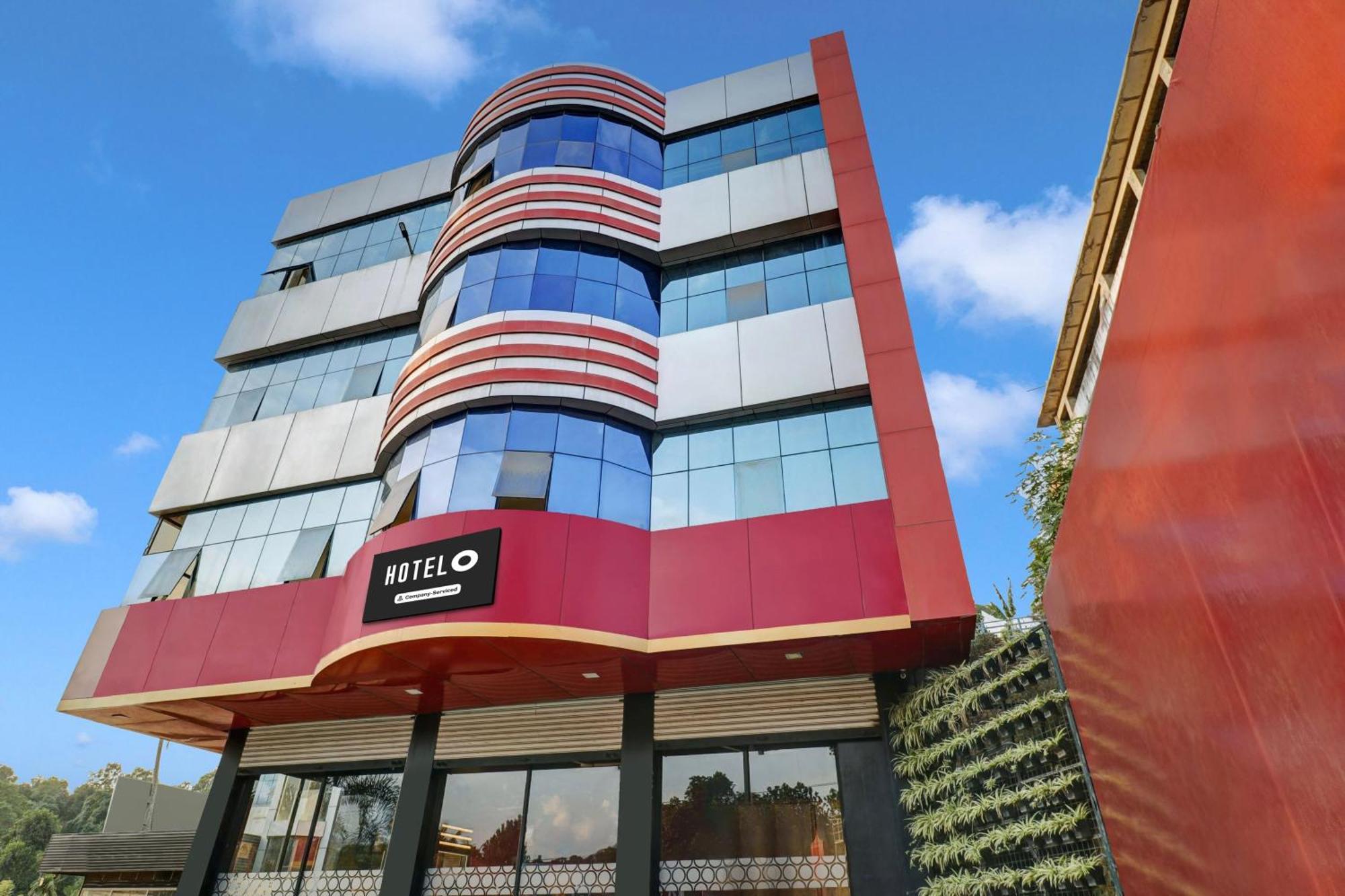 OYO 23318 West Gate Inn&Suites Kattappana Exterior foto